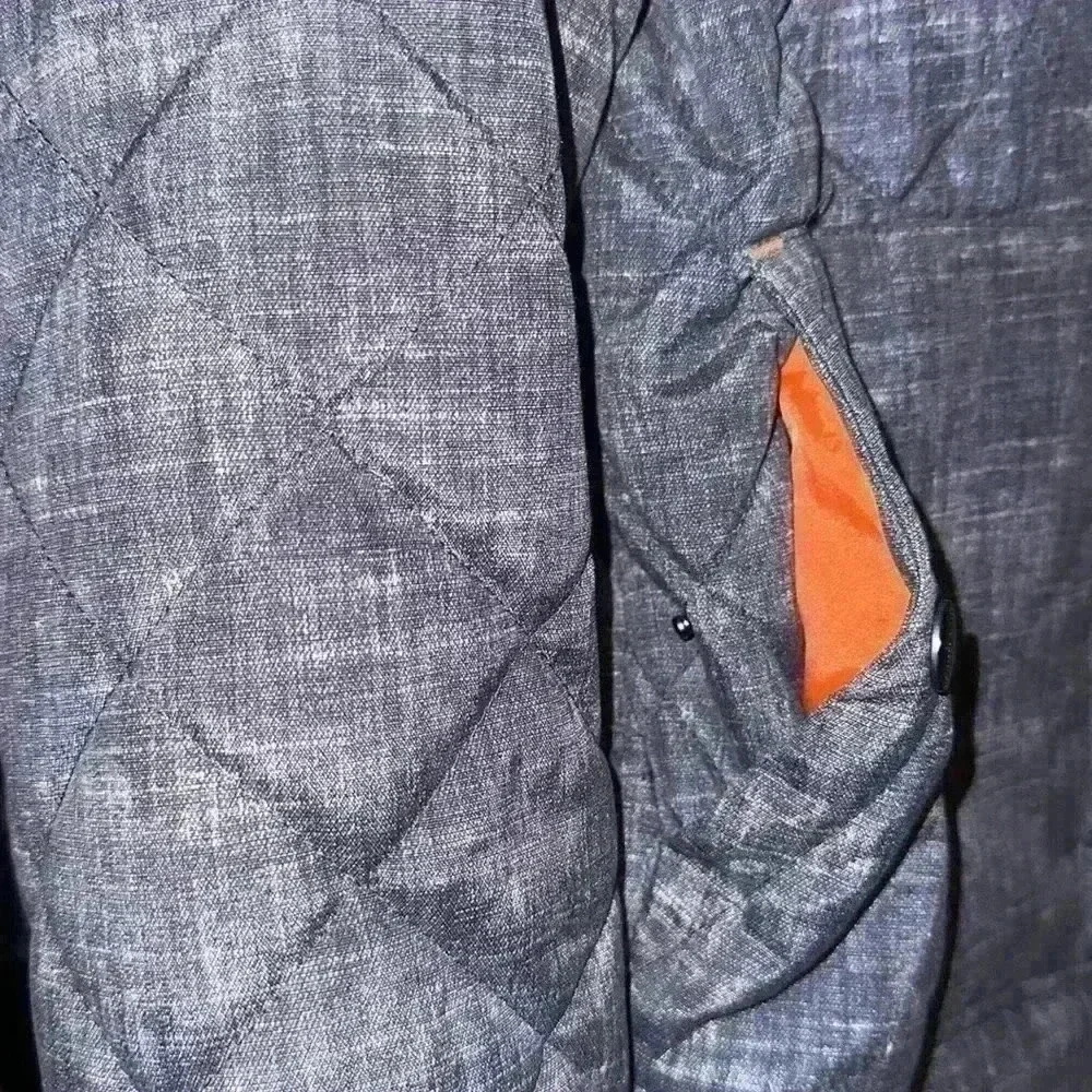 Michael Kors boys Stylish Quilted Bomber Jacket Orange Lining jacket size 18/20